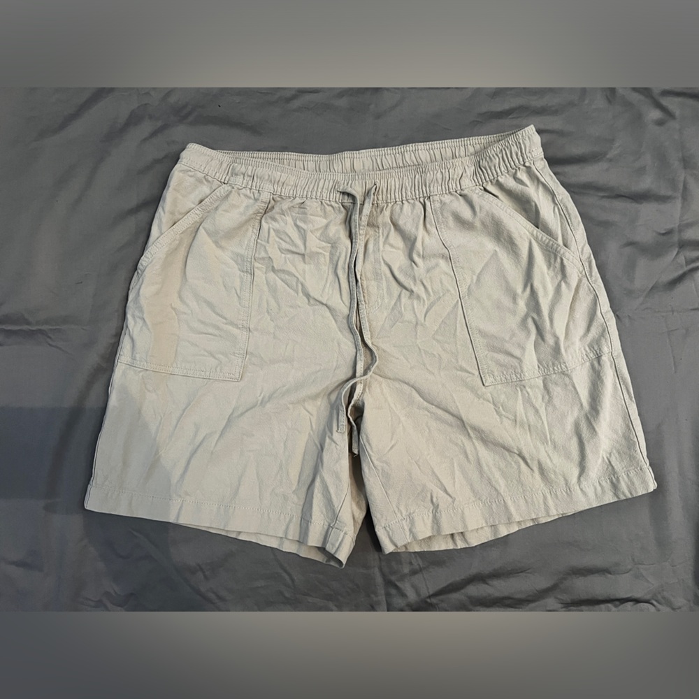 Style & Co. Light Tan Elastic Shorts